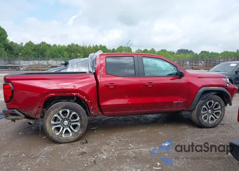 2024 GMC Canyon At4 из США, поврежденный, VIN 1GTP6DEK1R1297415